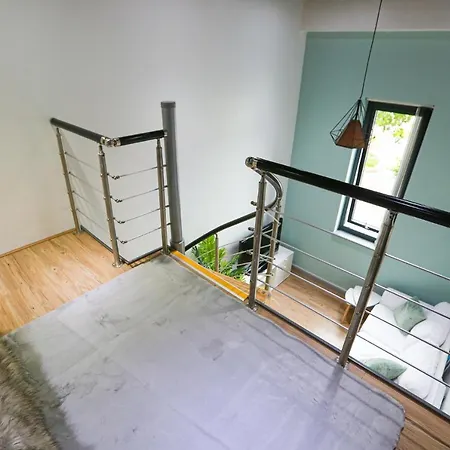 B104 Cosy Chic Loft Apartment Coventry Exterior photo