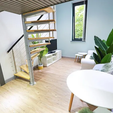 B104 Cosy Chic Loft Apartment Coventry Exterior photo