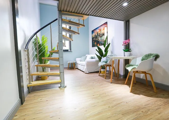 B104 Cosy Chic Loft